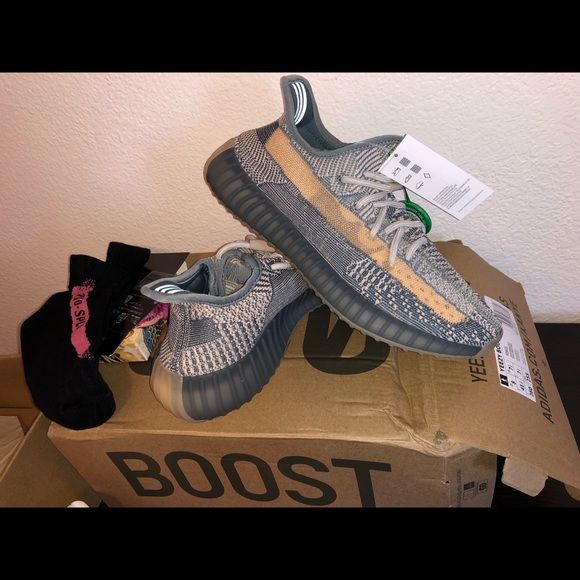 Adidas yeezy boost 350 - Picture 2 of 4
